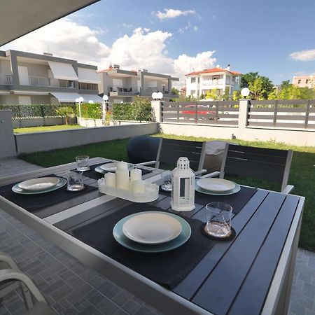 Zennova #24, Flow Nikiti Family Apt Luaran gambar